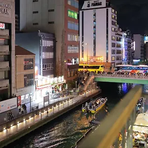 道頓堀民泊31＆mini浮世絵美術館、道頓堀心斎橋真ん中、家族旅行、family Trip Apartment